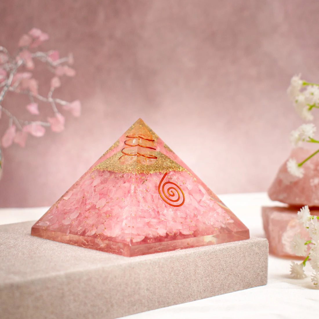 Rose quartz crystal pyramid | For attract Love💕